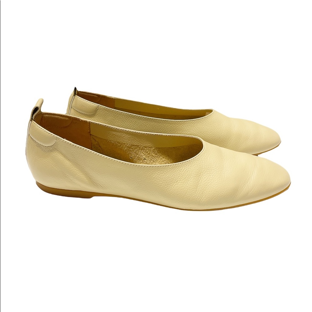 Everlane Day Glove Italian Leather Cream Ballet Flats